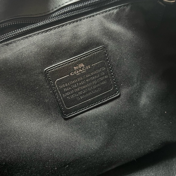 COACH Market Tote in Gunmetal Black - LIKE NEW - Picture 3 of 5